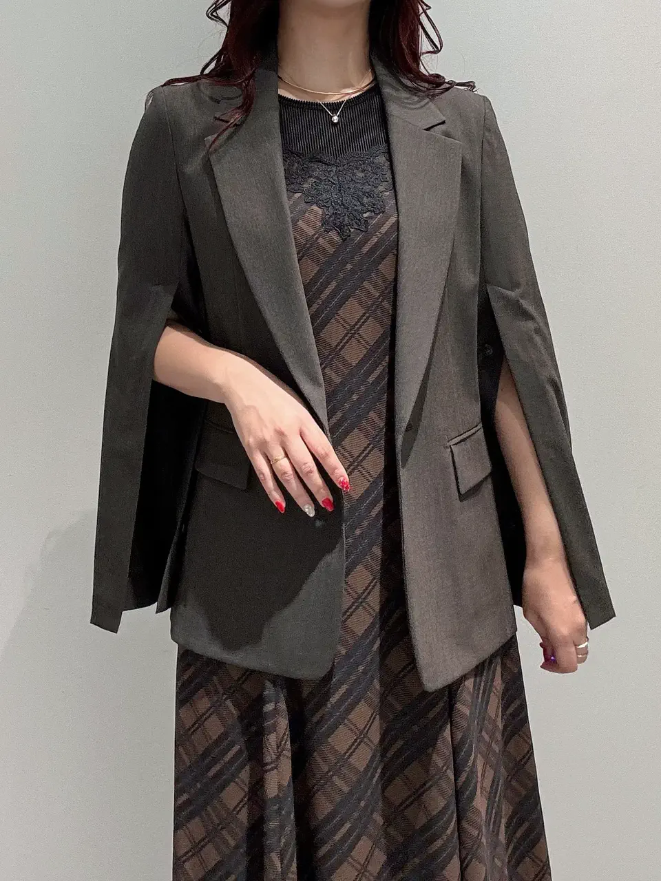 GRACE CONTINENTAL MOMOKO コーディネート画像