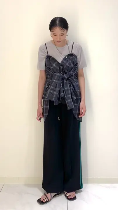 GRACE CONTINENTAL haruka iwasaki コーディネート画像