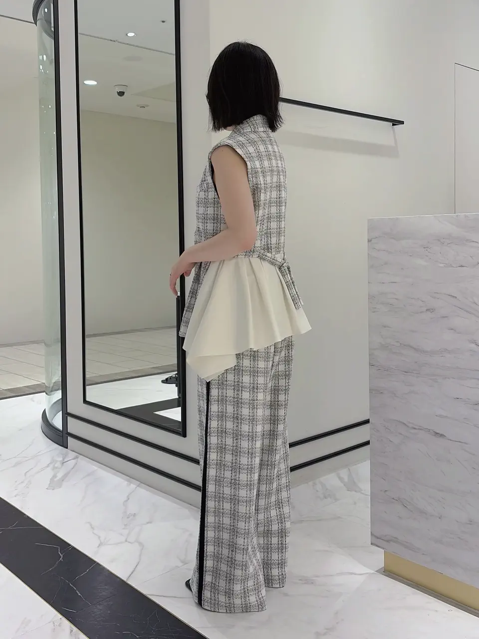 GRACE CONTINENTAL SASAKI コーディネート画像