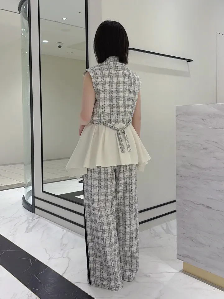 GRACE CONTINENTAL SASAKI コーディネート画像