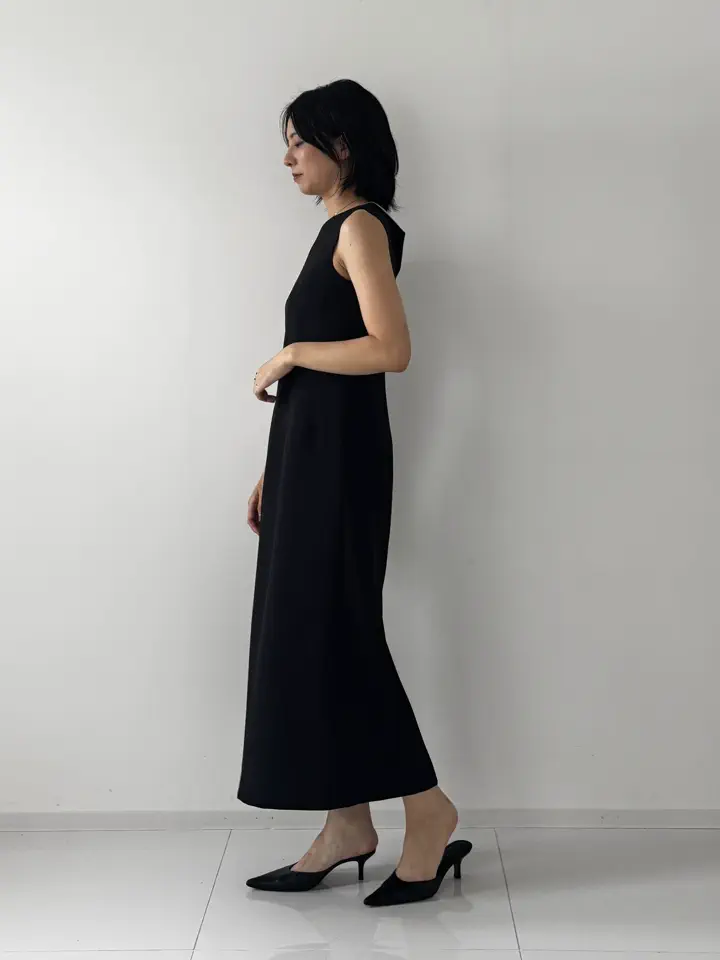 GRACE CONTINENTAL Hikaru Okada コーディネート画像