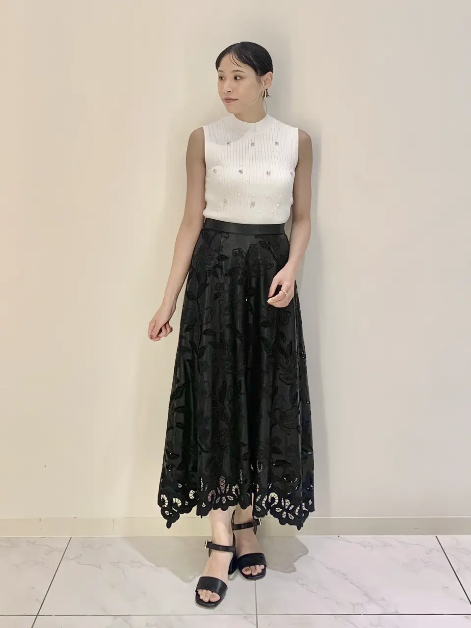  haruka iwasaki コーディネート画像