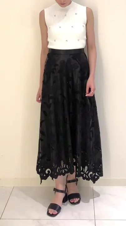 GRACE CONTINENTAL haruka iwasaki コーディネート画像