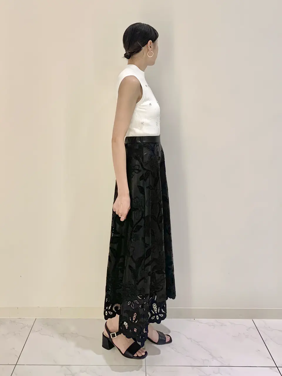 GRACE CONTINENTAL haruka iwasaki コーディネート画像