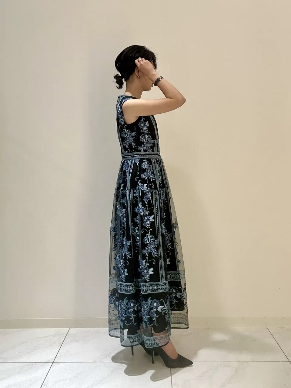 GRACE CONTINENTAL 尾田亜沙美 コーディネート画像