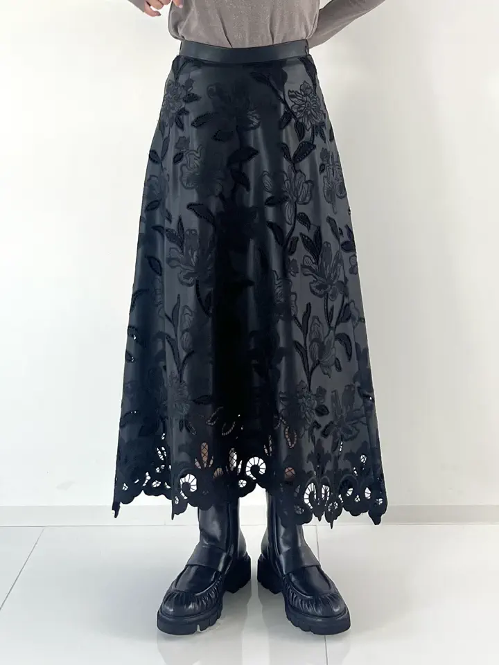 GRACE CONTINENTAL NORIA コーディネート画像