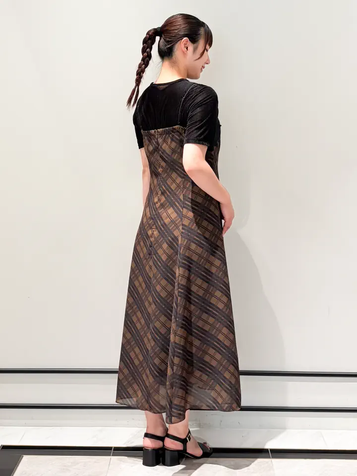 GRACE CONTINENTAL CHISAKO.S コーディネート画像