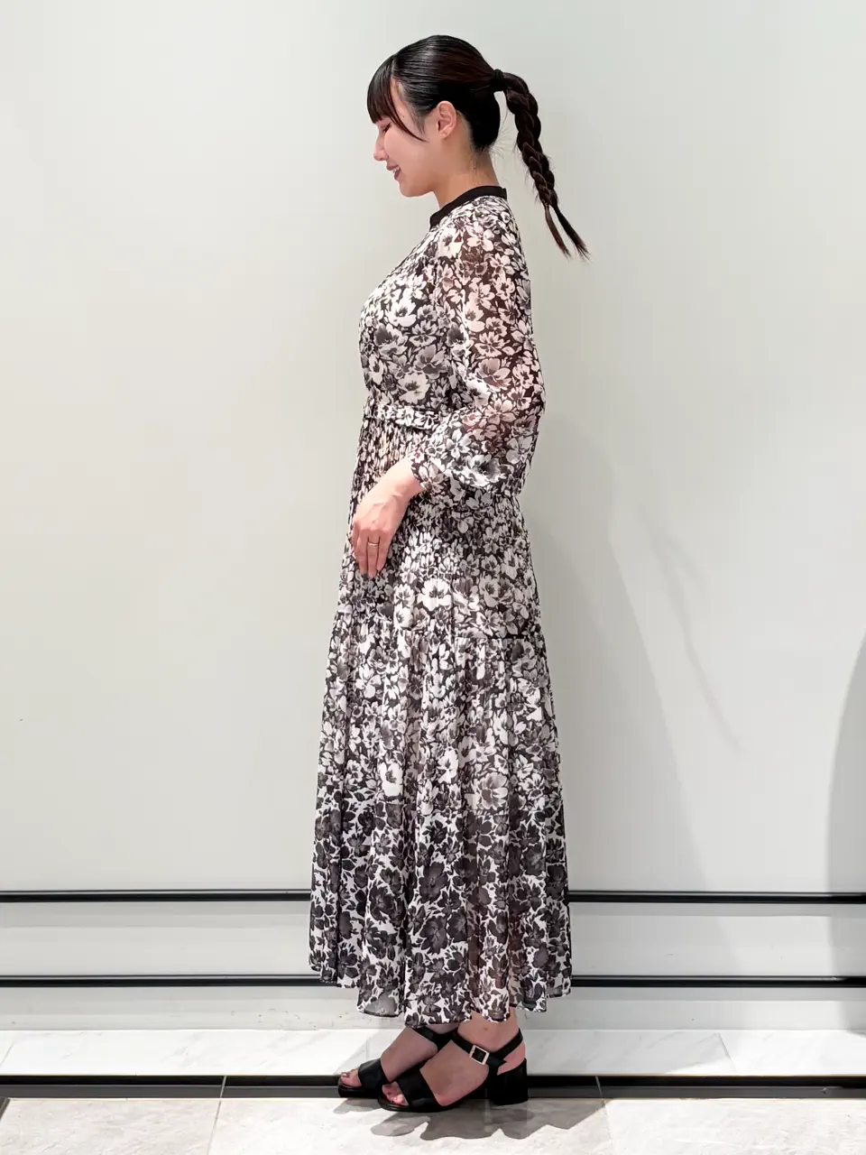 GRACE CONTINENTAL CHISAKO.S コーディネート画像