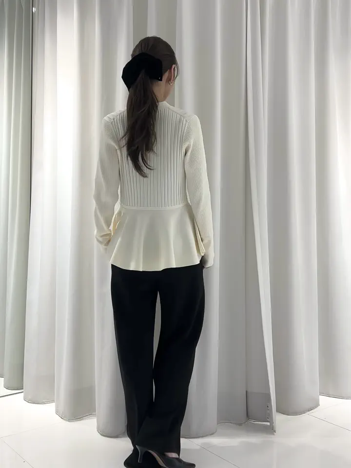 GRACE CONTINENTAL ERINA KATO コーディネート画像