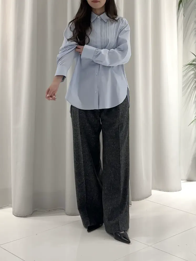  ERINA KATO コーディネート画像