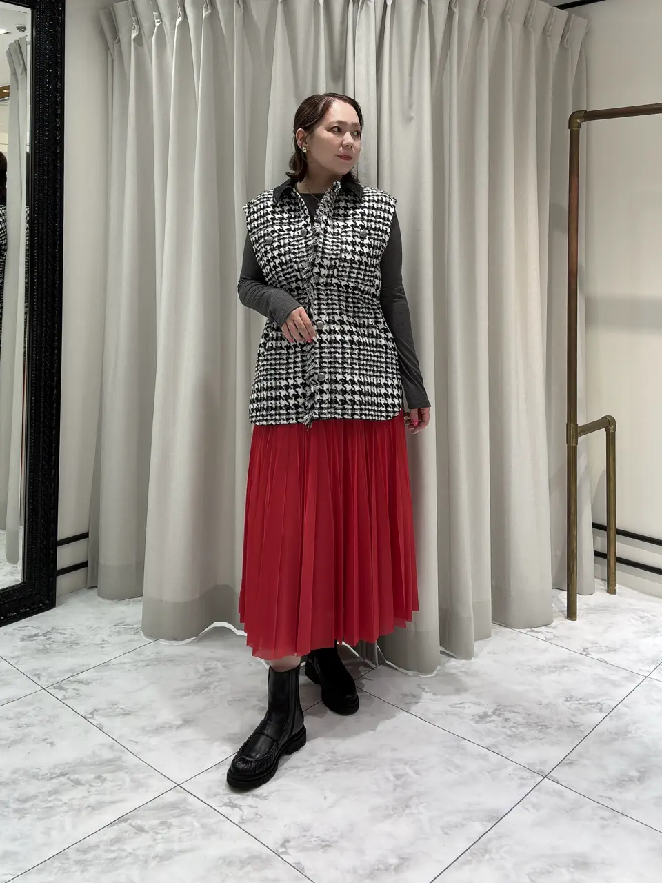  Izumi コーディネート画像