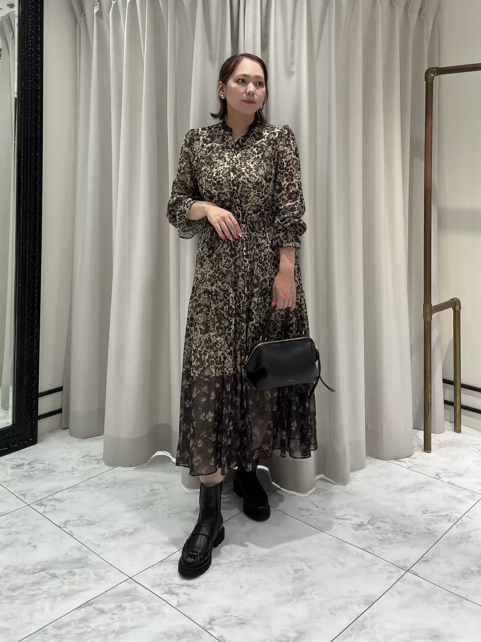 GRACE CONTINENTAL Izumi コーディネート画像