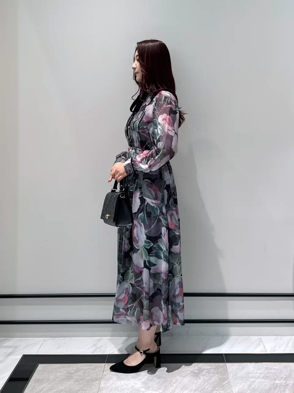 GRACE CONTINENTAL MOMOKO コーディネート画像