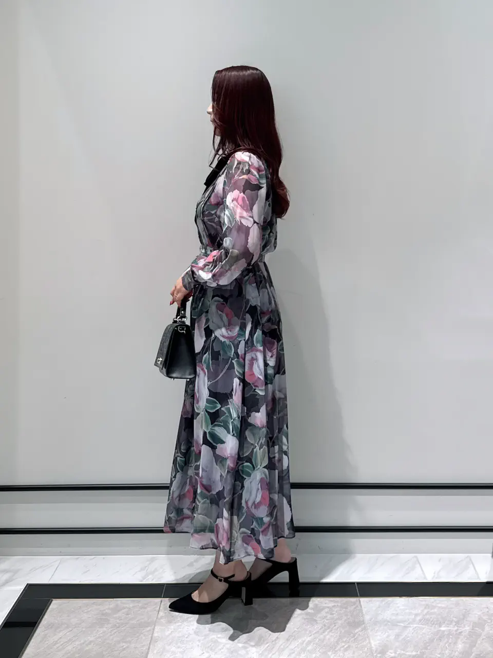 GRACE CONTINENTAL MOMOKO コーディネート画像