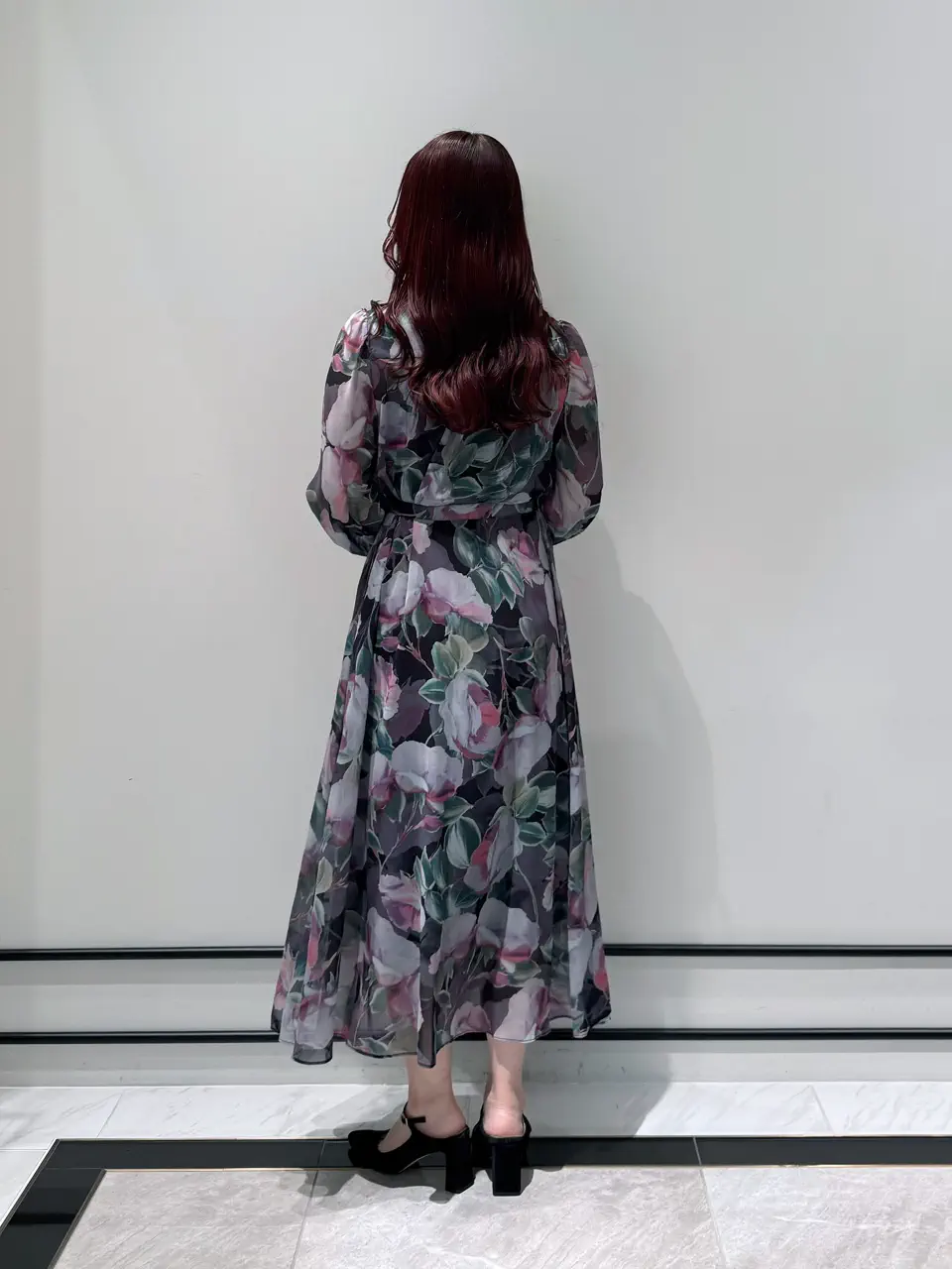 GRACE CONTINENTAL MOMOKO コーディネート画像
