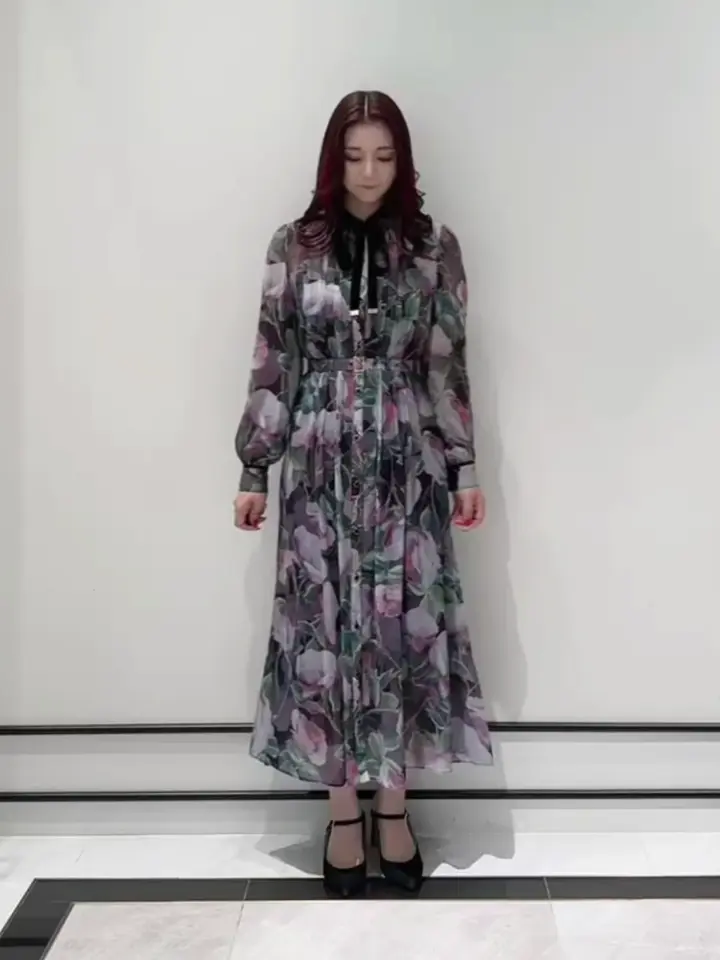 GRACE CONTINENTAL MOMOKO コーディネート画像