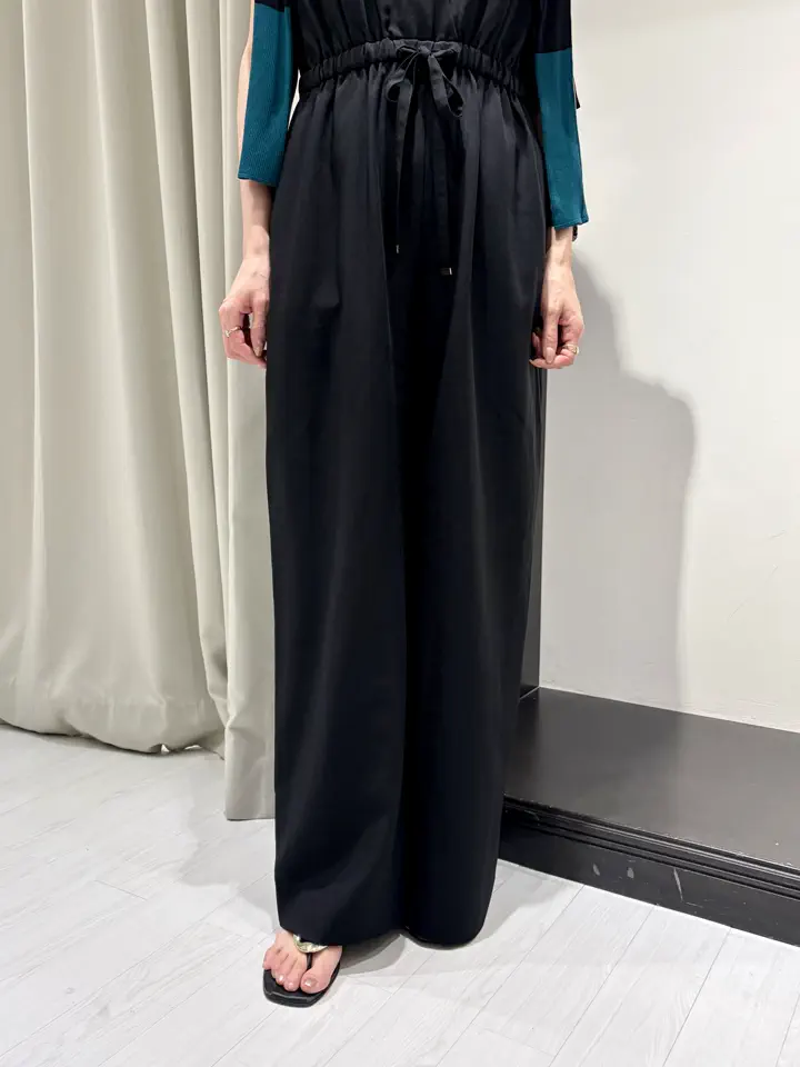 GRACE CONTINENTAL 亀田 未希 コーディネート画像