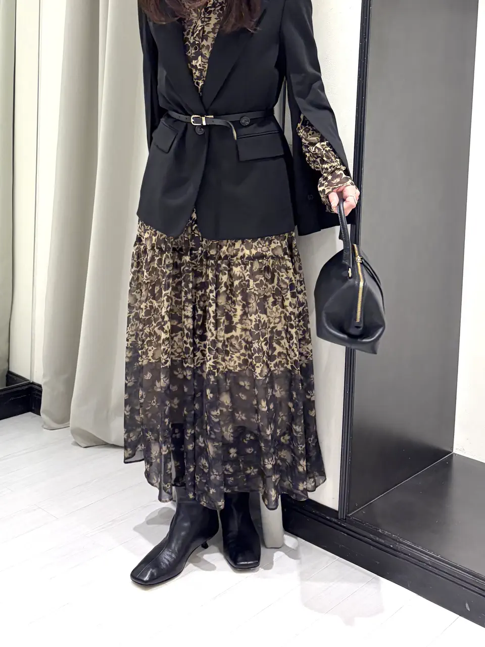 GRACE CONTINENTAL kobayashi コーディネート画像