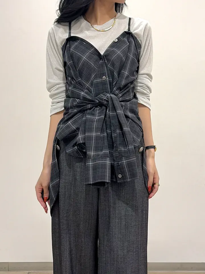 GRACE CONTINENTAL yoshi コーディネート画像