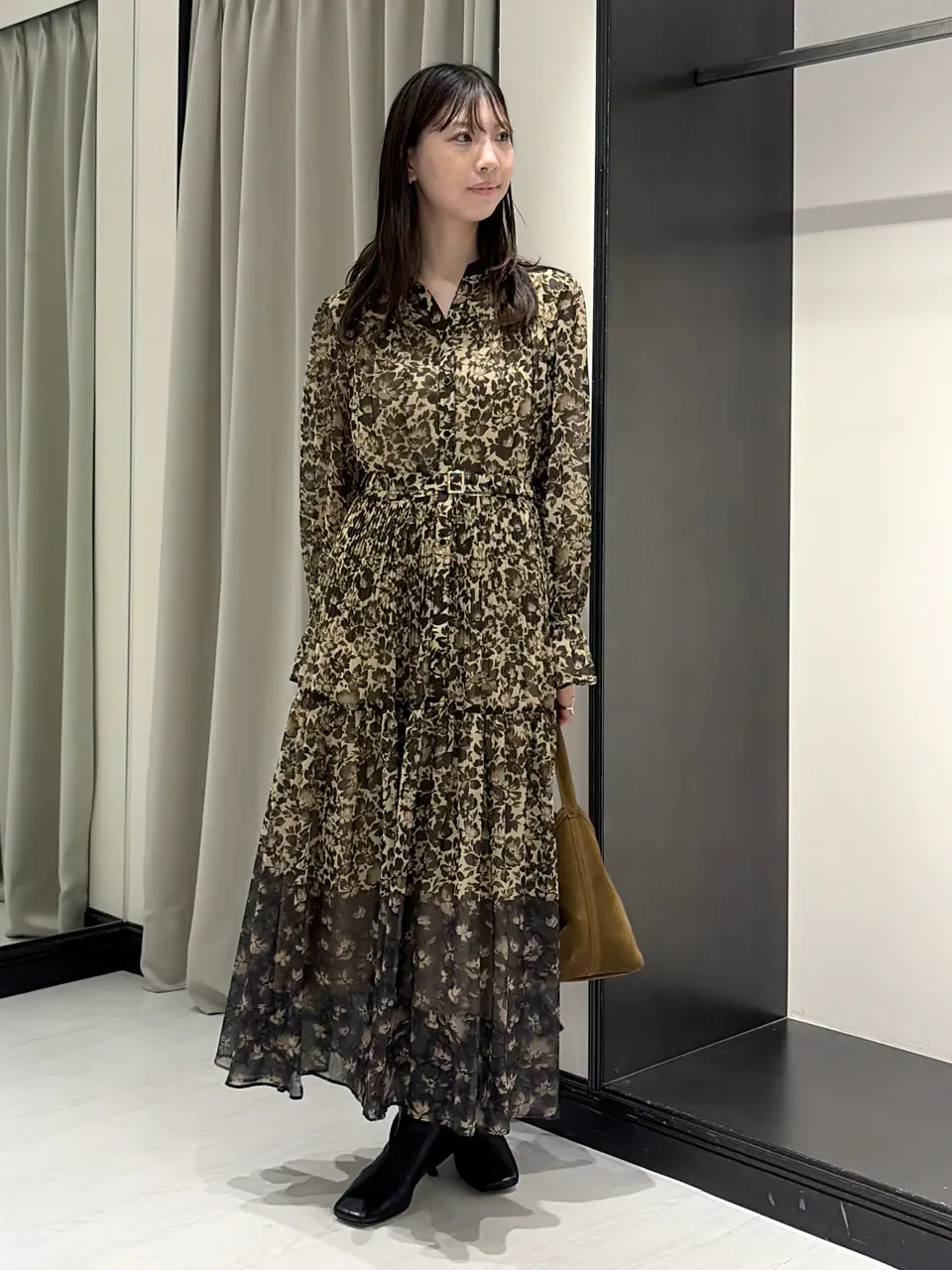 GRACE CONTINENTAL kobayashi コーディネート画像
