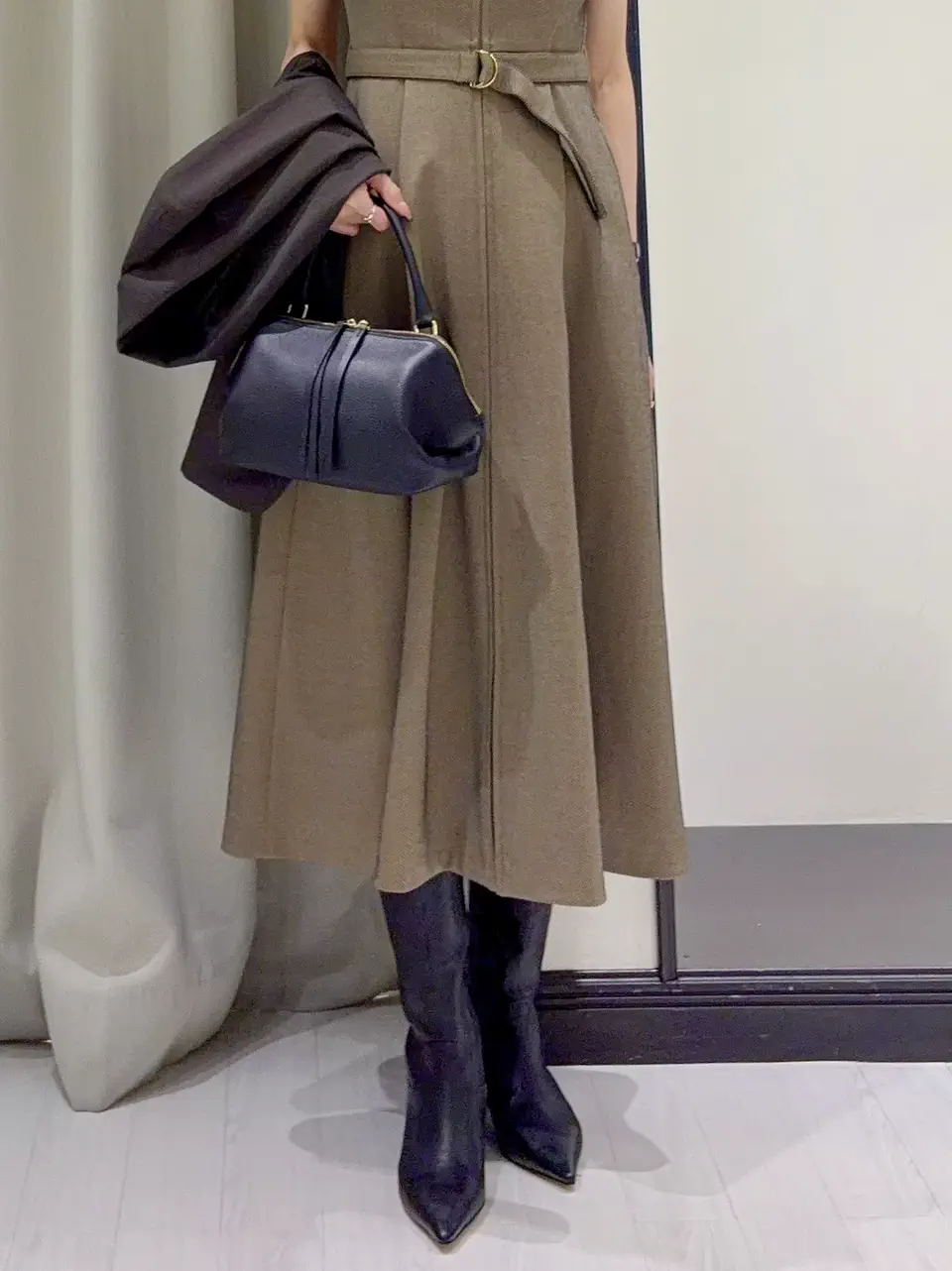 GRACE CONTINENTAL 亀田 未希 コーディネート画像