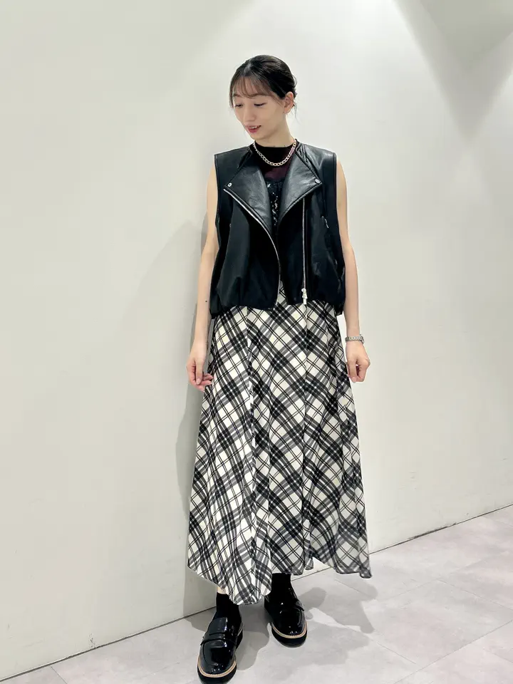 GRACE CONTINENTAL eri コーディネート画像