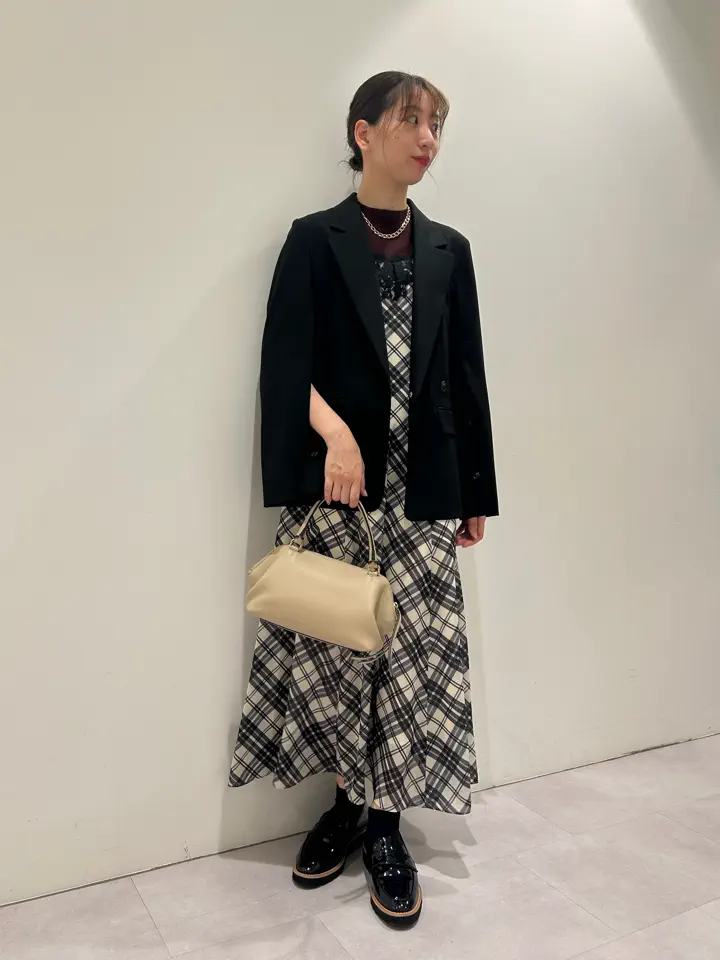 GRACE CONTINENTAL eri コーディネート画像