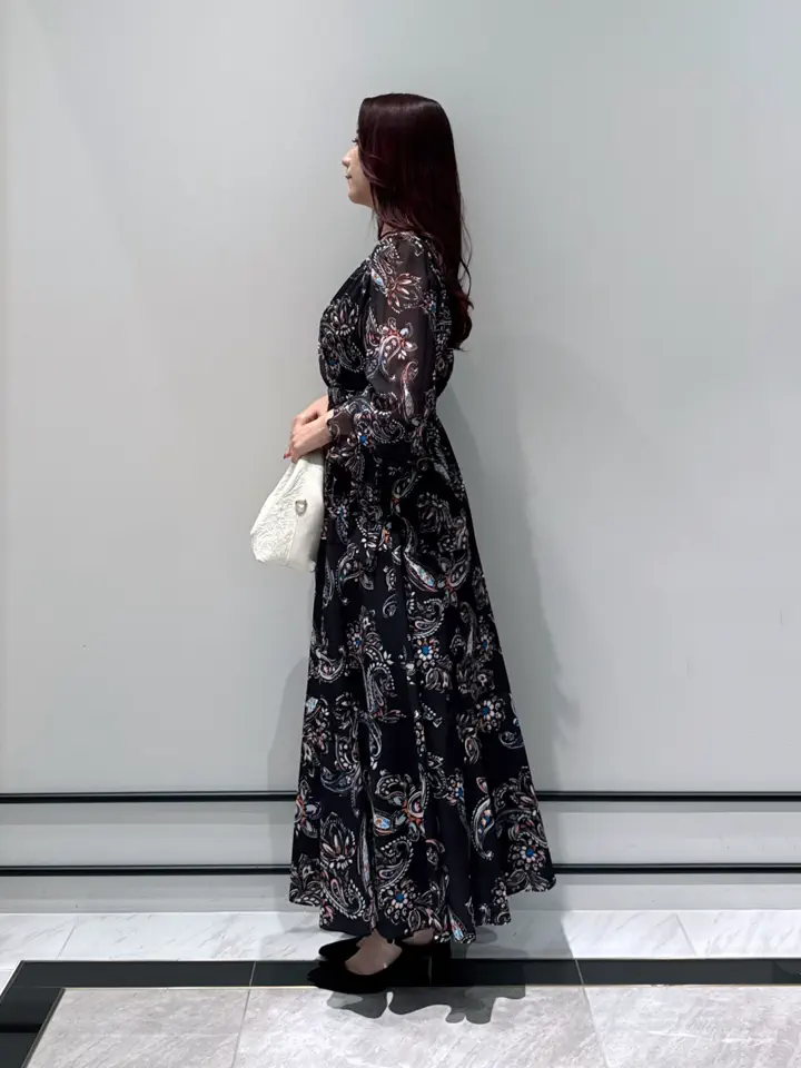 GRACE CONTINENTAL MOMOKO コーディネート画像