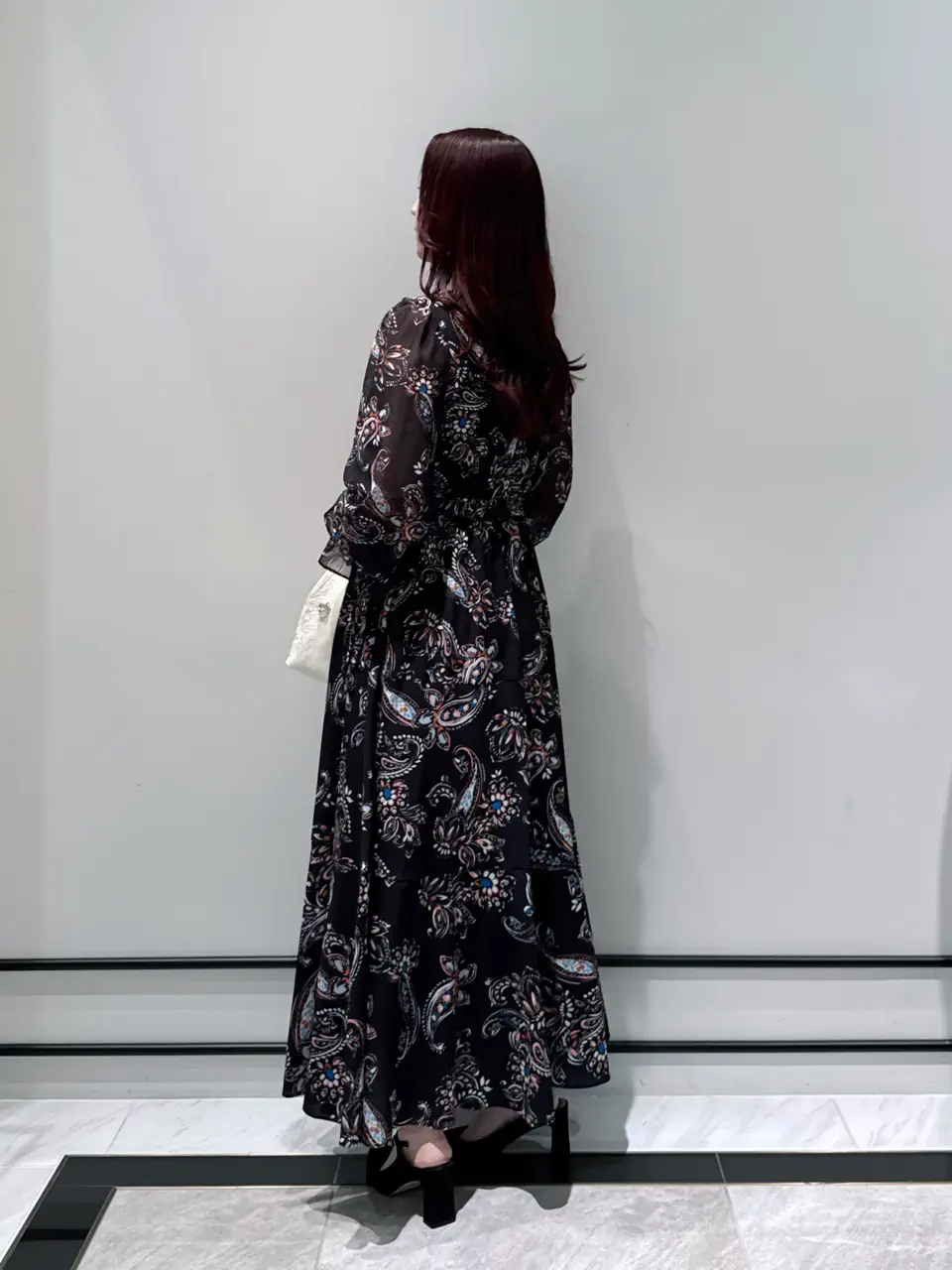 GRACE CONTINENTAL MOMOKO コーディネート画像