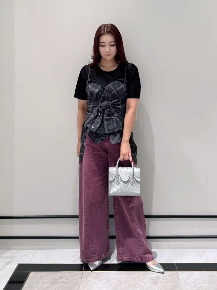 GRACE CONTINENTAL MOMOKO コーディネート画像