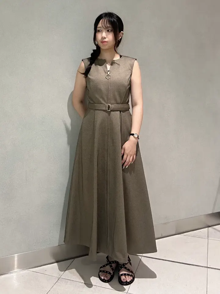 GRACE CONTINENTAL Nanaumi コーディネート画像