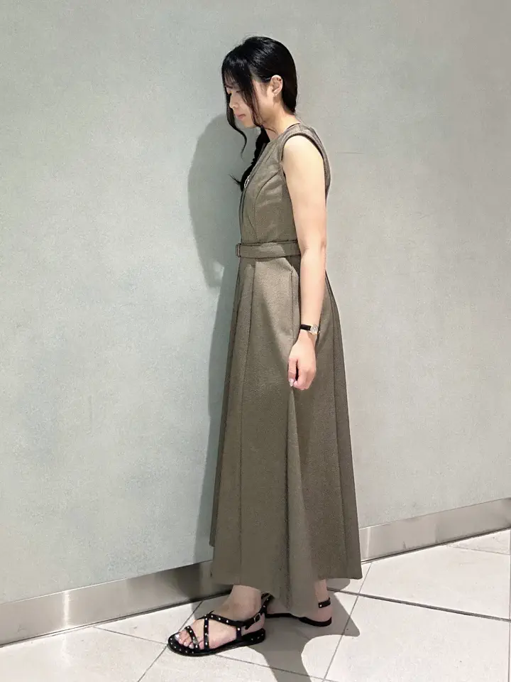 GRACE CONTINENTAL Nanaumi コーディネート画像