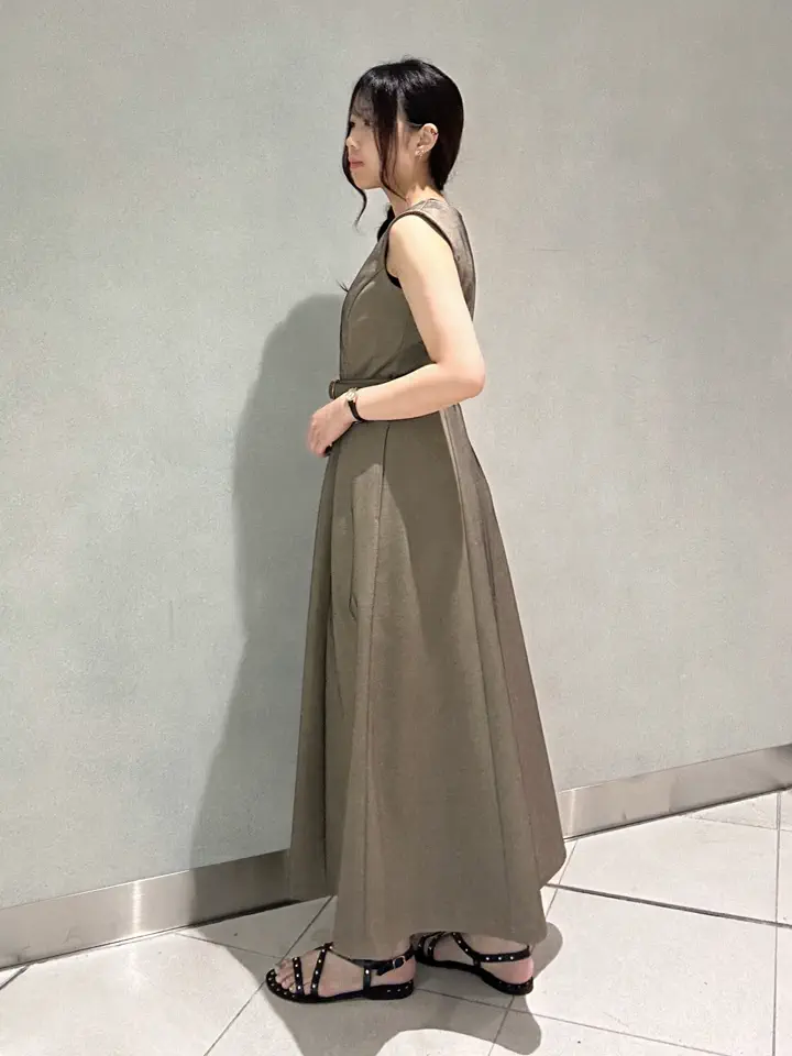 GRACE CONTINENTAL Nanaumi コーディネート画像