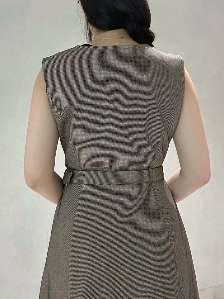 GRACE CONTINENTAL Nanaumi コーディネート画像