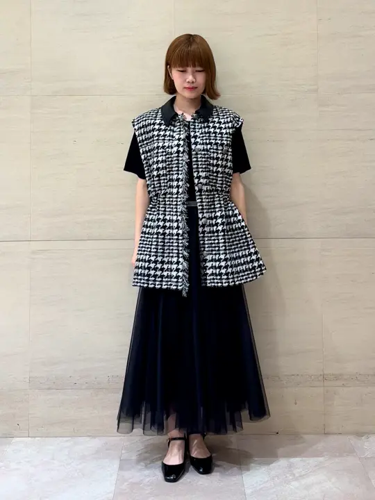 GRACE CONTINENTAL Owari コーディネート画像