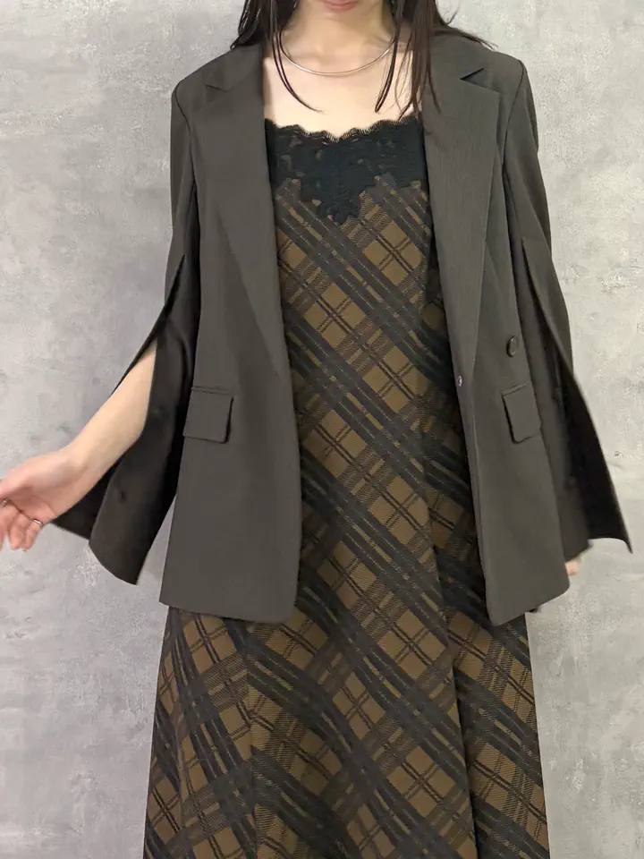 GRACE CONTINENTAL kobayashi コーディネート画像