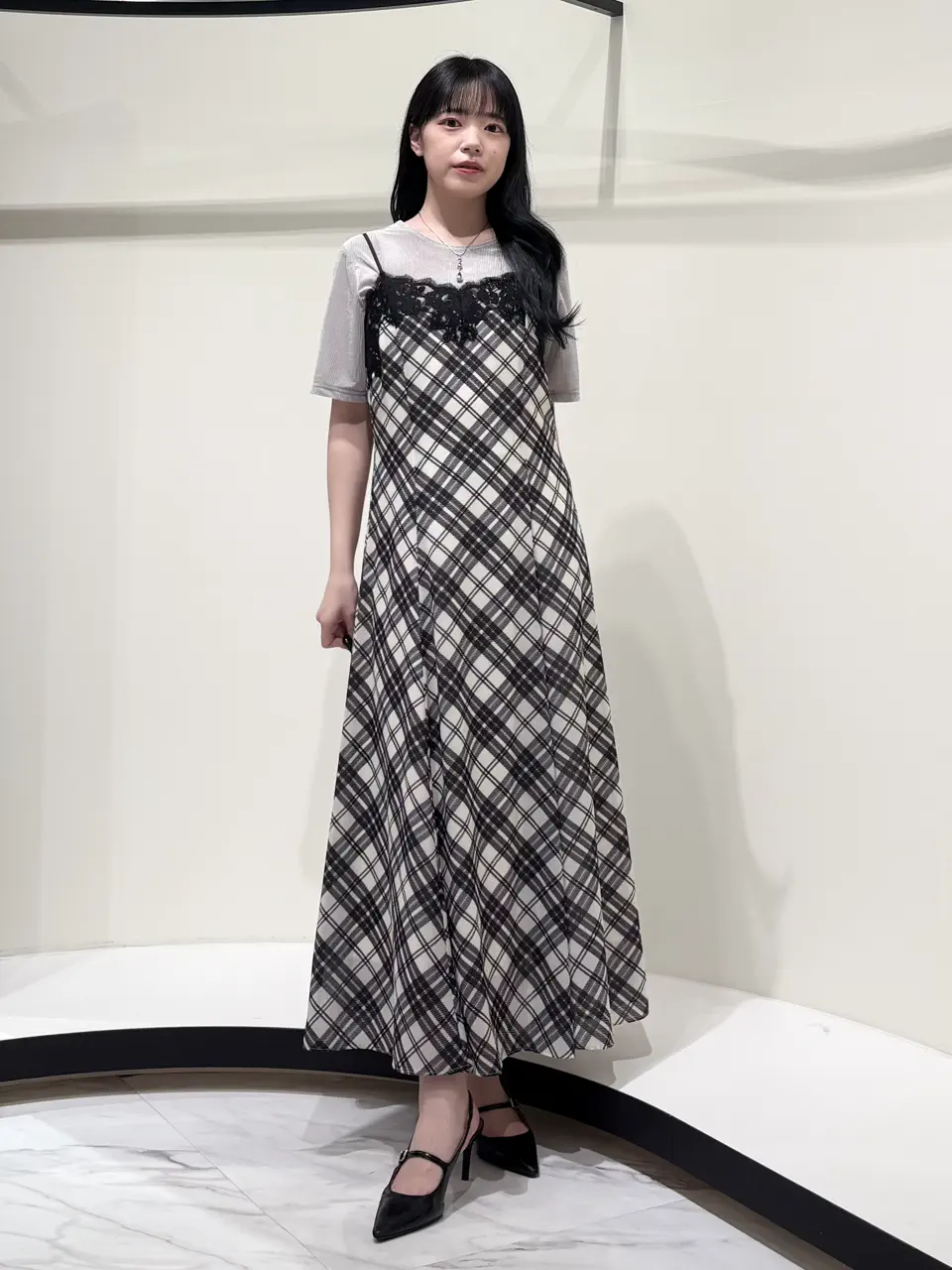 GRACE CONTINENTAL 平野 裕華 コーディネート画像