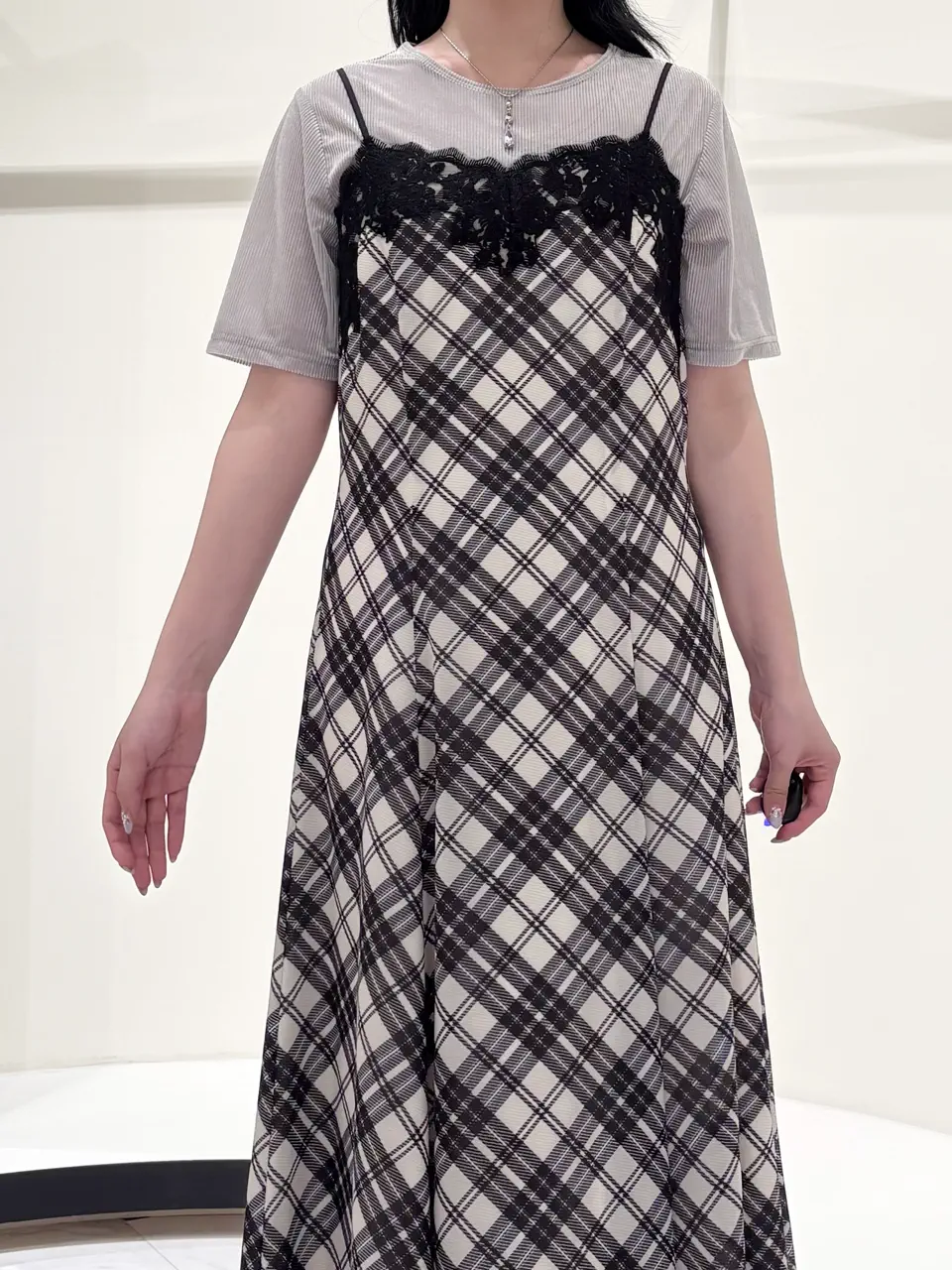 GRACE CONTINENTAL 平野 裕華 コーディネート画像