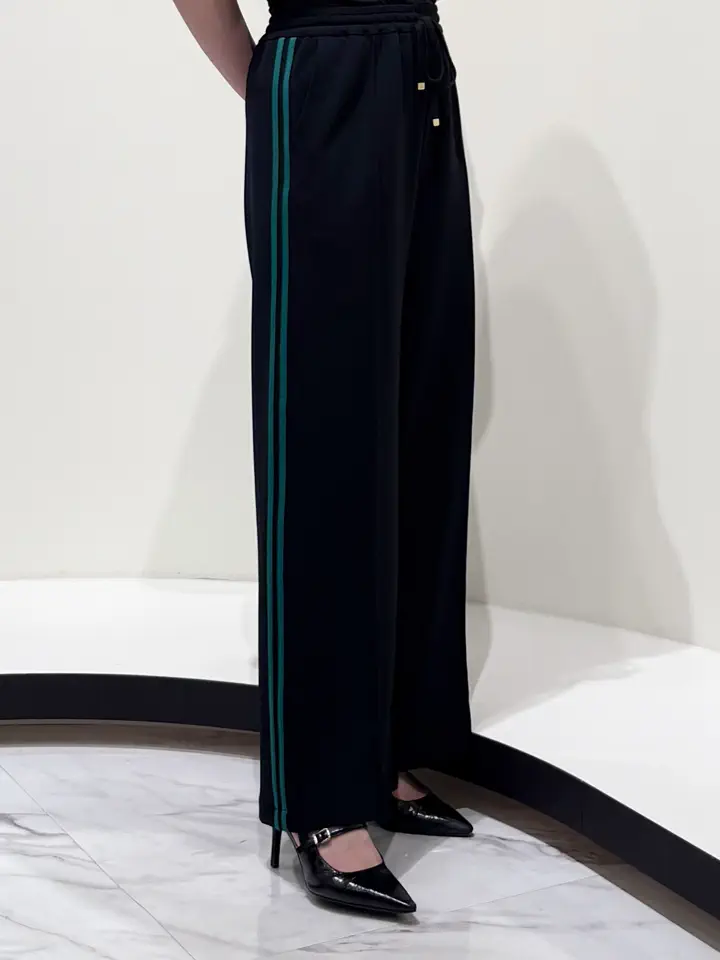 GRACE CONTINENTAL 平野 裕華 コーディネート画像