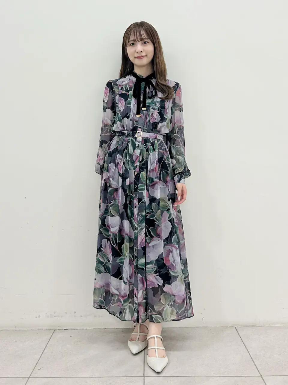  Miu Akamatsu コーディネート画像