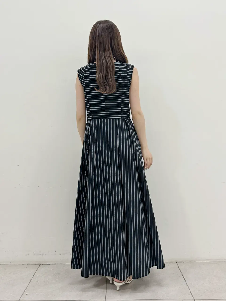 GRACE CONTINENTAL Miu Akamatsu コーディネート画像