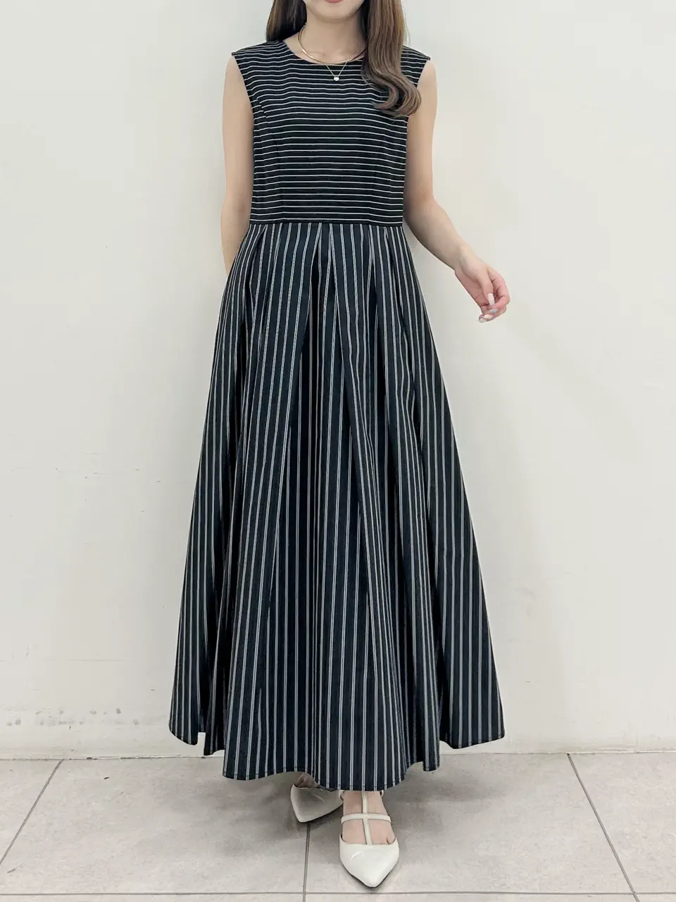 GRACE CONTINENTAL Miu Akamatsu コーディネート画像