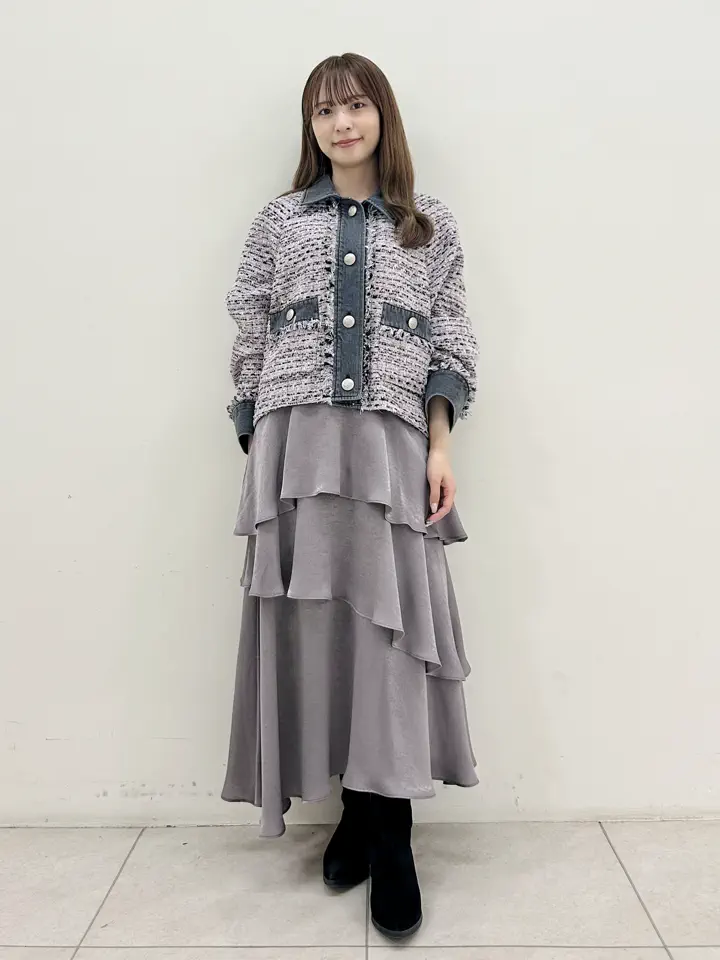 GRACE CONTINENTAL Miu Akamatsu コーディネート画像
