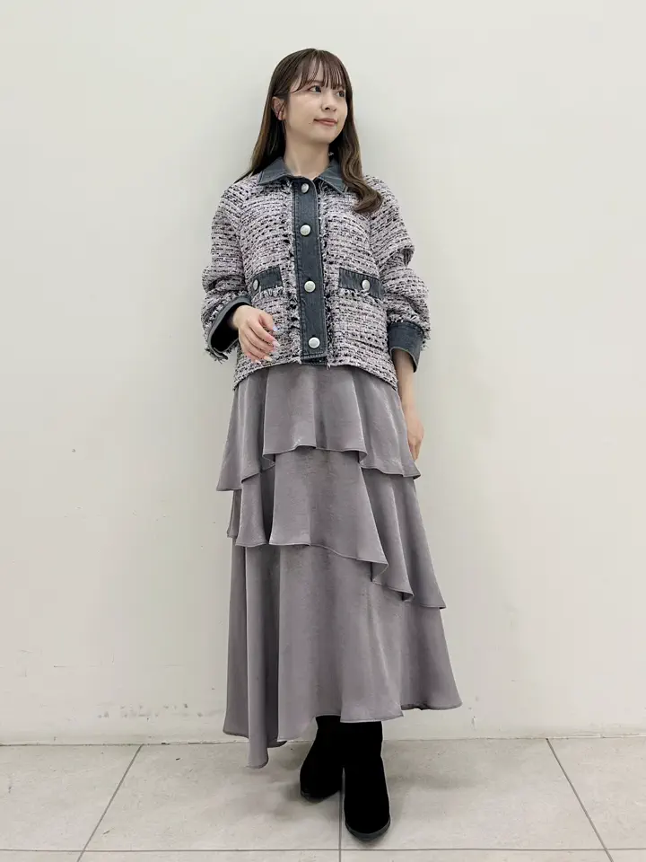 GRACE CONTINENTAL Miu Akamatsu コーディネート画像