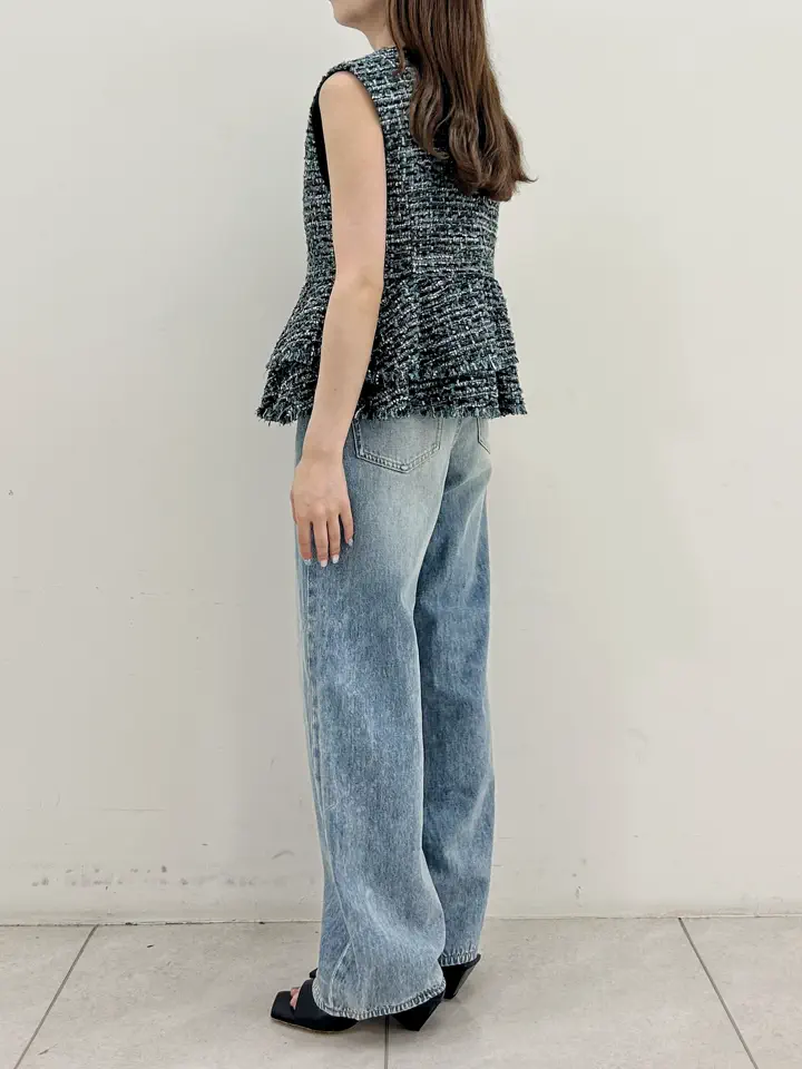GRACE CONTINENTAL Miu Akamatsu コーディネート画像