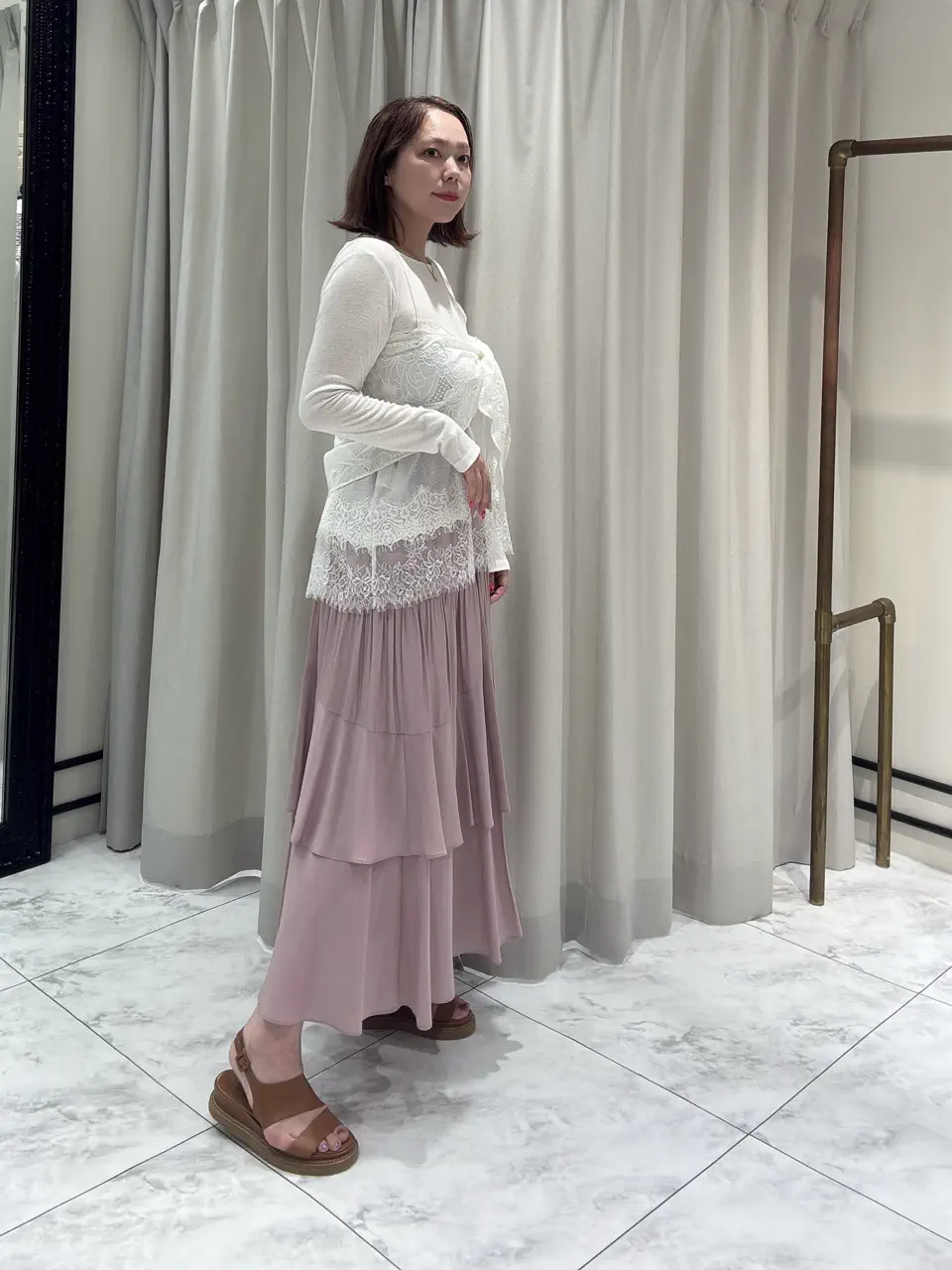 GRACE CONTINENTAL Izumi コーディネート画像