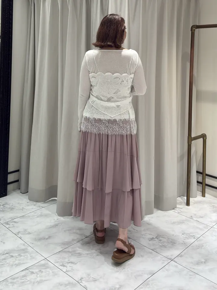 GRACE CONTINENTAL Izumi コーディネート画像