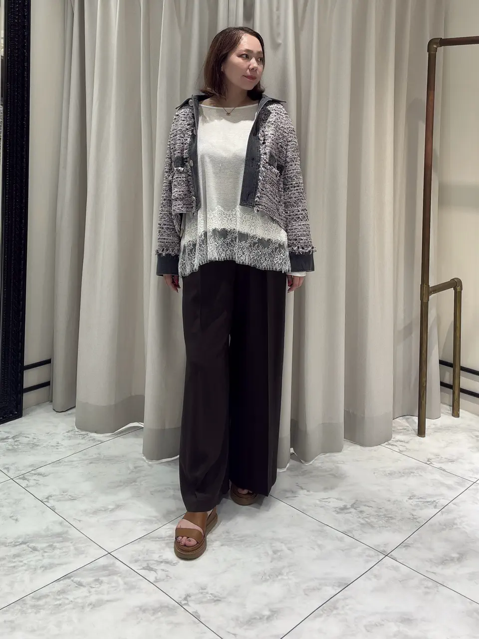  Izumi コーディネート画像