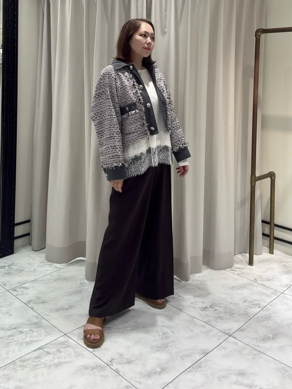GRACE CONTINENTAL Izumi コーディネート画像
