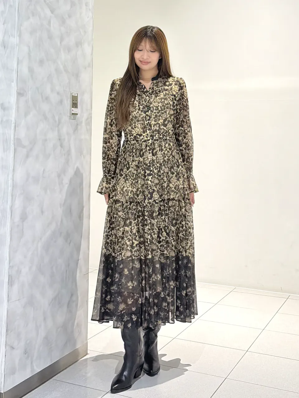 GRACE CONTINENTAL momo コーディネート画像